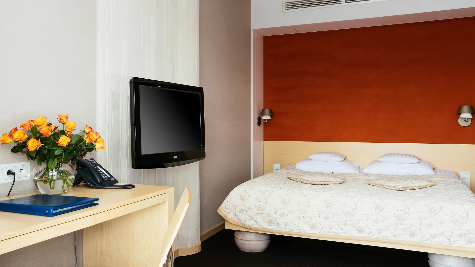Niebieski Art Hotel & Spa Краков