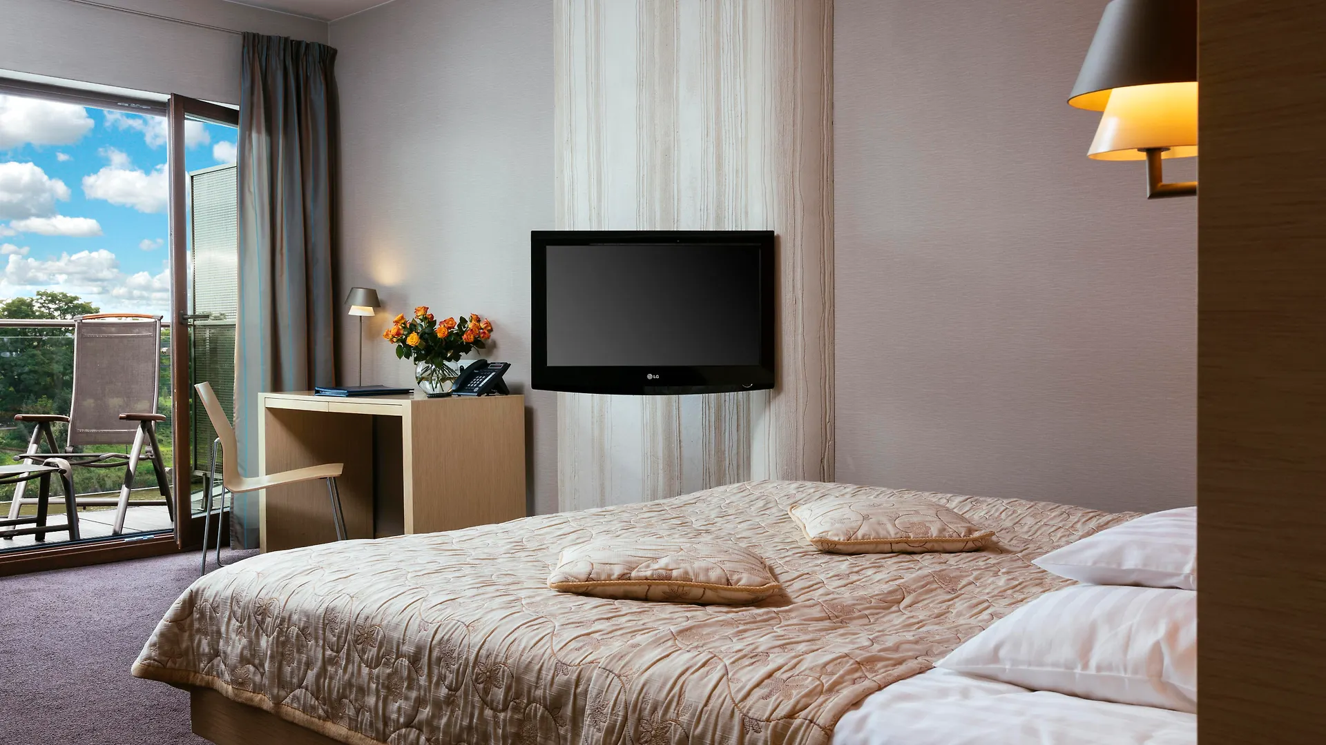Niebieski Art Hotel & Spa Krakau Polen