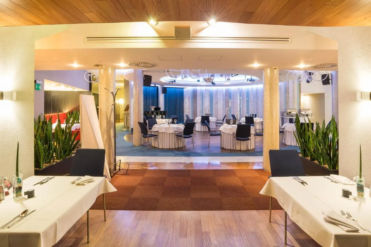 Niebieski Art Hotel & Spa Krakow 5*,